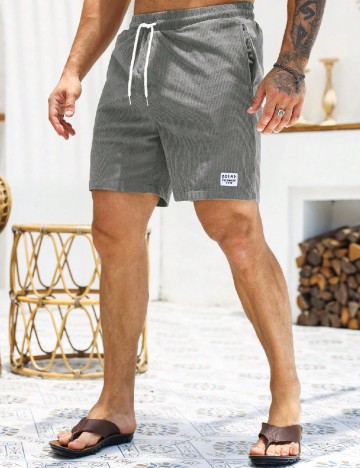 
						Pantaloni scurti SHEIN, gri