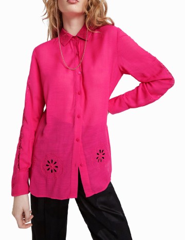 
						Camasa Desigual, roz