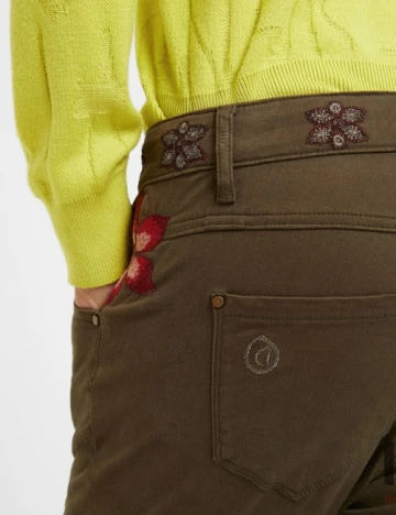 Blugi Desigual, kaki