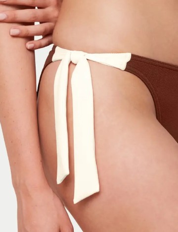 Chilot de  baie Triumph, maro