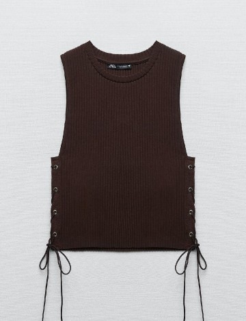 
						Top Zara, maro