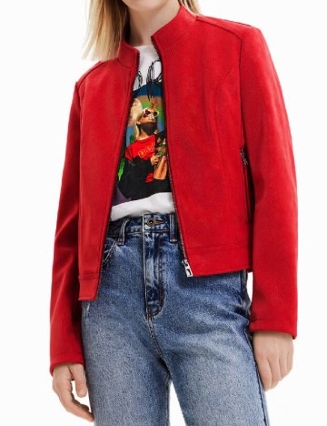 
						Jacheta Desigual, rosu