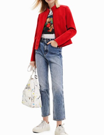 Jacheta Desigual, rosu