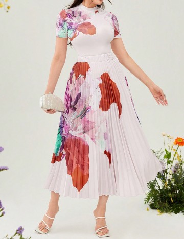 
						Compleu SHEIN, floral