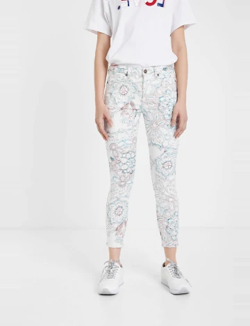 Blugi Desigual, alb Alb