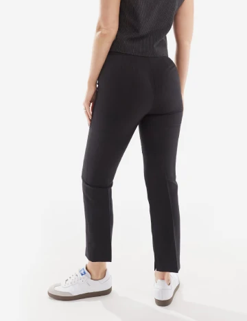 Pantaloni ASOS, negru Negru