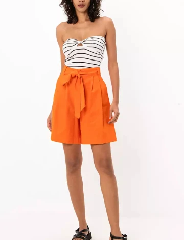 Pantaloni scurti ASOS, portocaliu Portocaliu