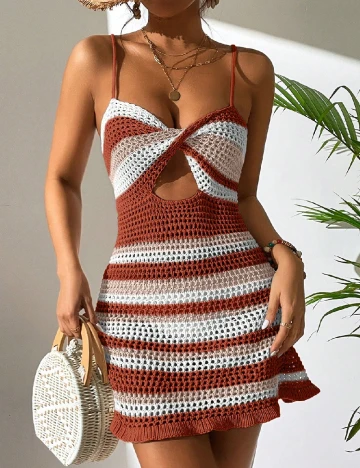 Rochie de plaja SHEIN, mix culori Maro