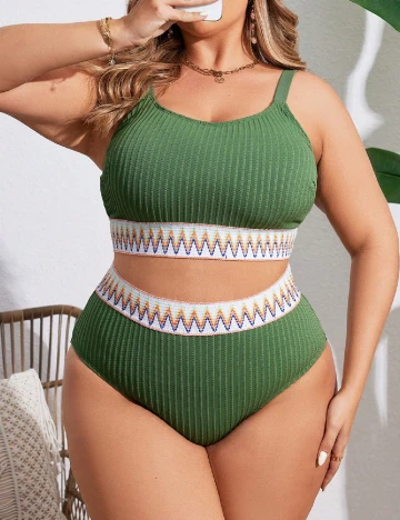 Costum de baie SHEIN CURVE, verde Verde