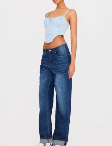 Top PRETTYLITTLETHING, albastru
