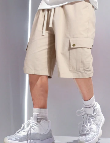 Pantaloni scurti SHEIN, bej