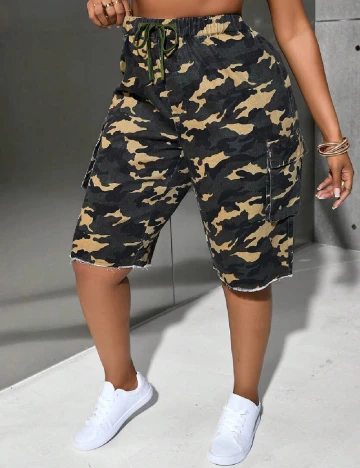 Pantaloni scurti SHEIN CURVE, army
