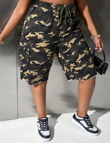 Pantaloni scurti SHEIN CURVE, army