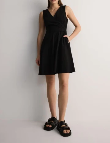 Rochie scurta Reserved, negru