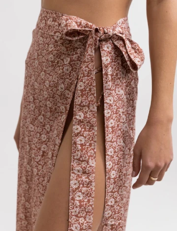 Fusta de plaja Rhythm, floral print Floral print