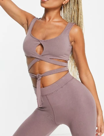 Top HIIT by ASOS, mov