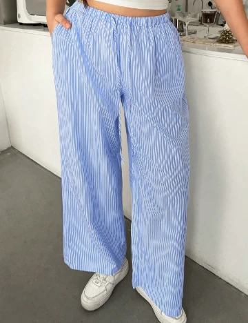 Pantaloni SHEIN CURVE, albastru/alb