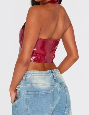 Top PRETTYLITTLETHING, rosu