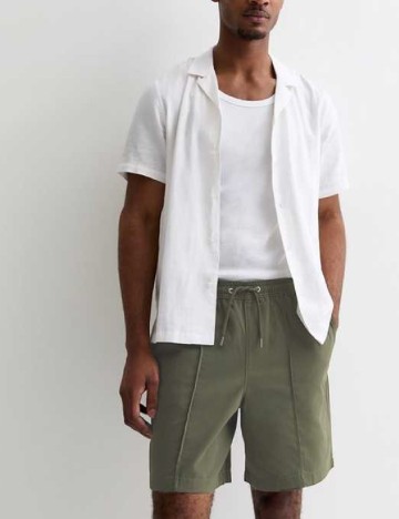 
						Pantaloni scurti New look, verde
