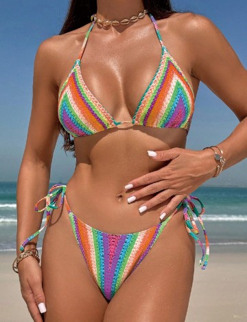 
						Costum de baie SHEIN, mix culori
