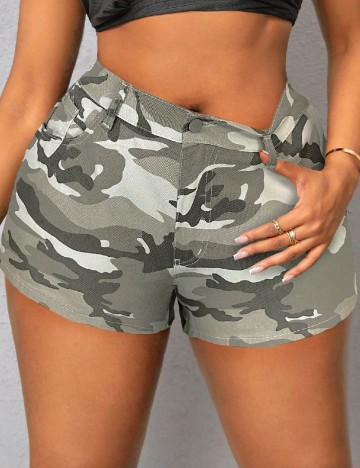 
						Pantaloni scurti SHEIN CURVE, army