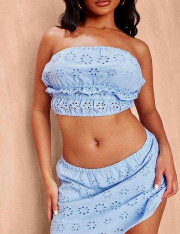
						Top PRETTYLITTLETHING, albastru
