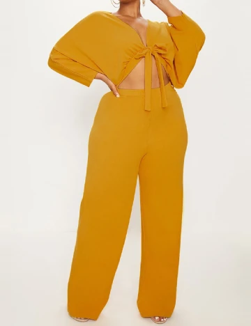 Salopeta PRETTYLITTLETHING Plus Size, mustar Galben