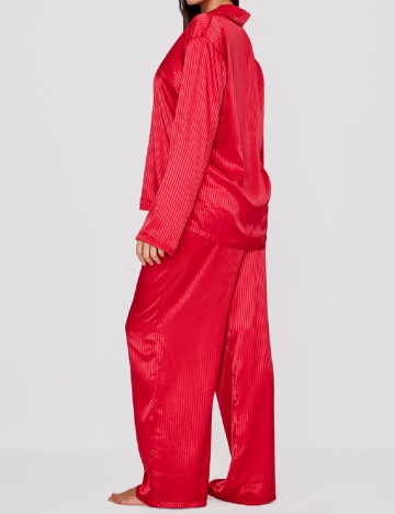 Pijama PRETTYLITTLETHING, rosu