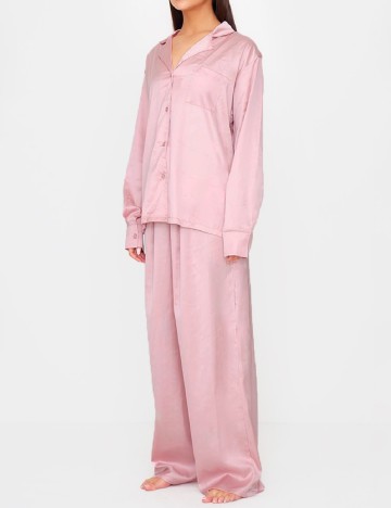 
						Pijama PRETTYLITTLETHING, roz