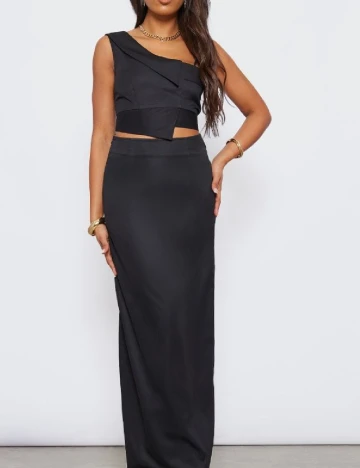Top PRETTYLITTLETHING, negru Negru