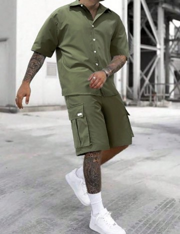 
						Compleu SHEIN, verde