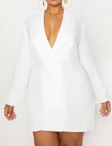 Rochie scurta PRETTYLITTLETHING Plus Size, alb Alb