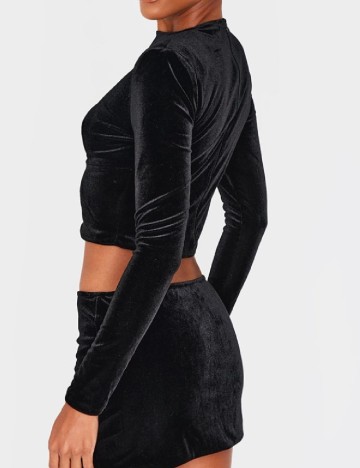 Top PRETTYLITTLETHING, negru