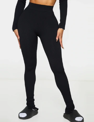 Colanti PRETTYLITTLETHING, negru Negru