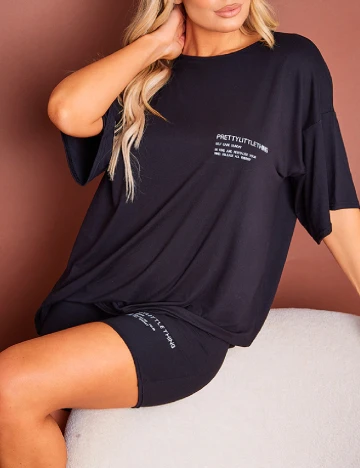 Pijama PRETTYLITTLETHING, negru
