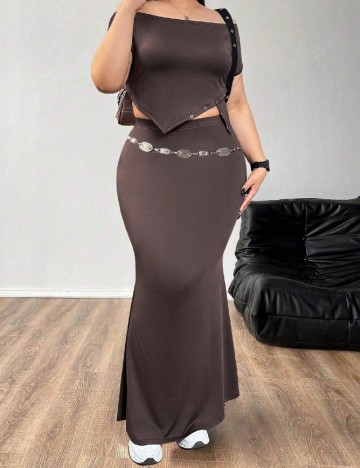 
						Compleu SHEIN CURVE, maro