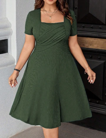 Rochie scurta SHEIN CURVE, verde