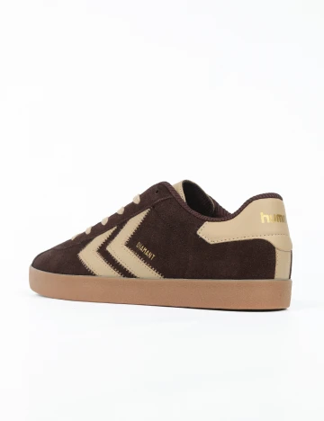 Adidasi Hummel, maro