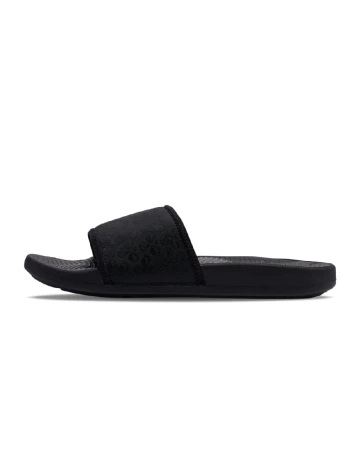 Slapi Hummel, negru