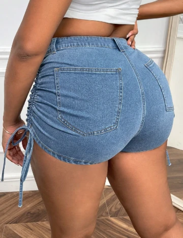Pantaloni scurti SHEIN CURVE, albastru