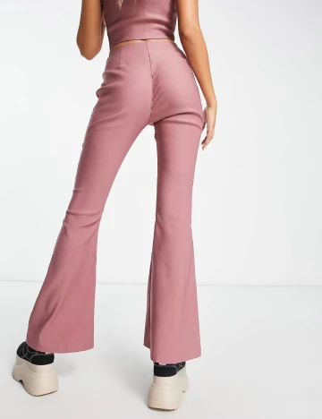 Pantaloni COLLUSION, roz pudra