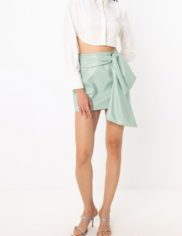 
						Fusta ASOS, verde