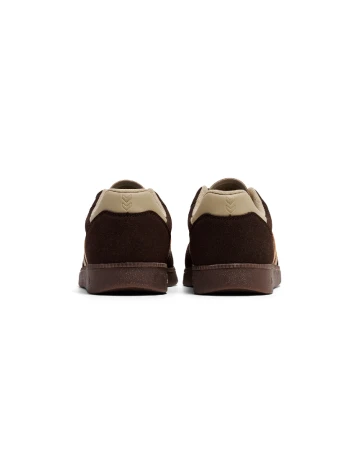Adidasi Hummel, maro