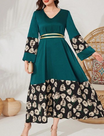 
						Rochie lunga SHEIN, verde
