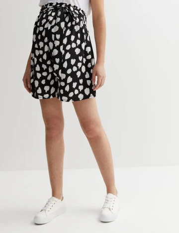 Pantaloni scurti New Look Maternity, negru