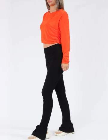 Bluza Urban Revivo, portocaliu Portocaliu