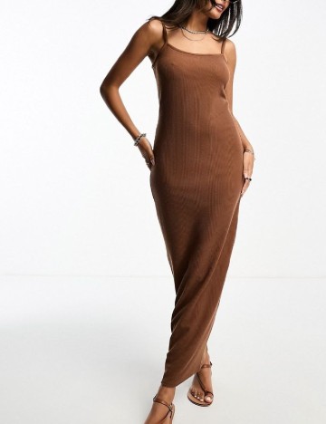 
						Rochie lunga New look, maro