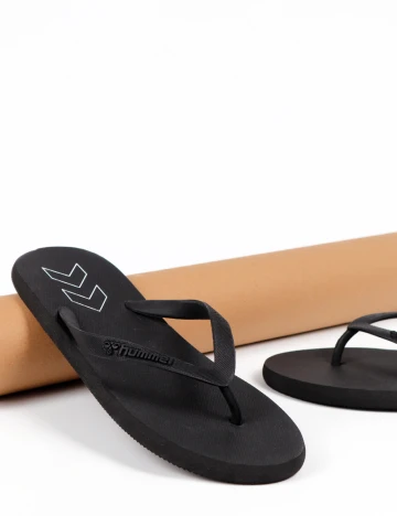 Slapi Hummel, negru Negru