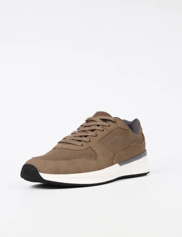 Adidasi ACTION, maro
