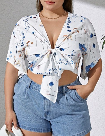
						Top SHEIN CURVE, alb